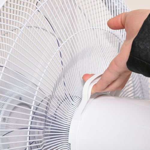 54 Inch Pedestal Fan Height Adjustable 7.5h 85 Oscillation LED Panel