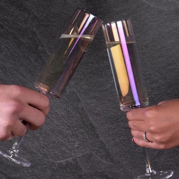 Edge Champagne Flutes Iridescent - Set of 4
