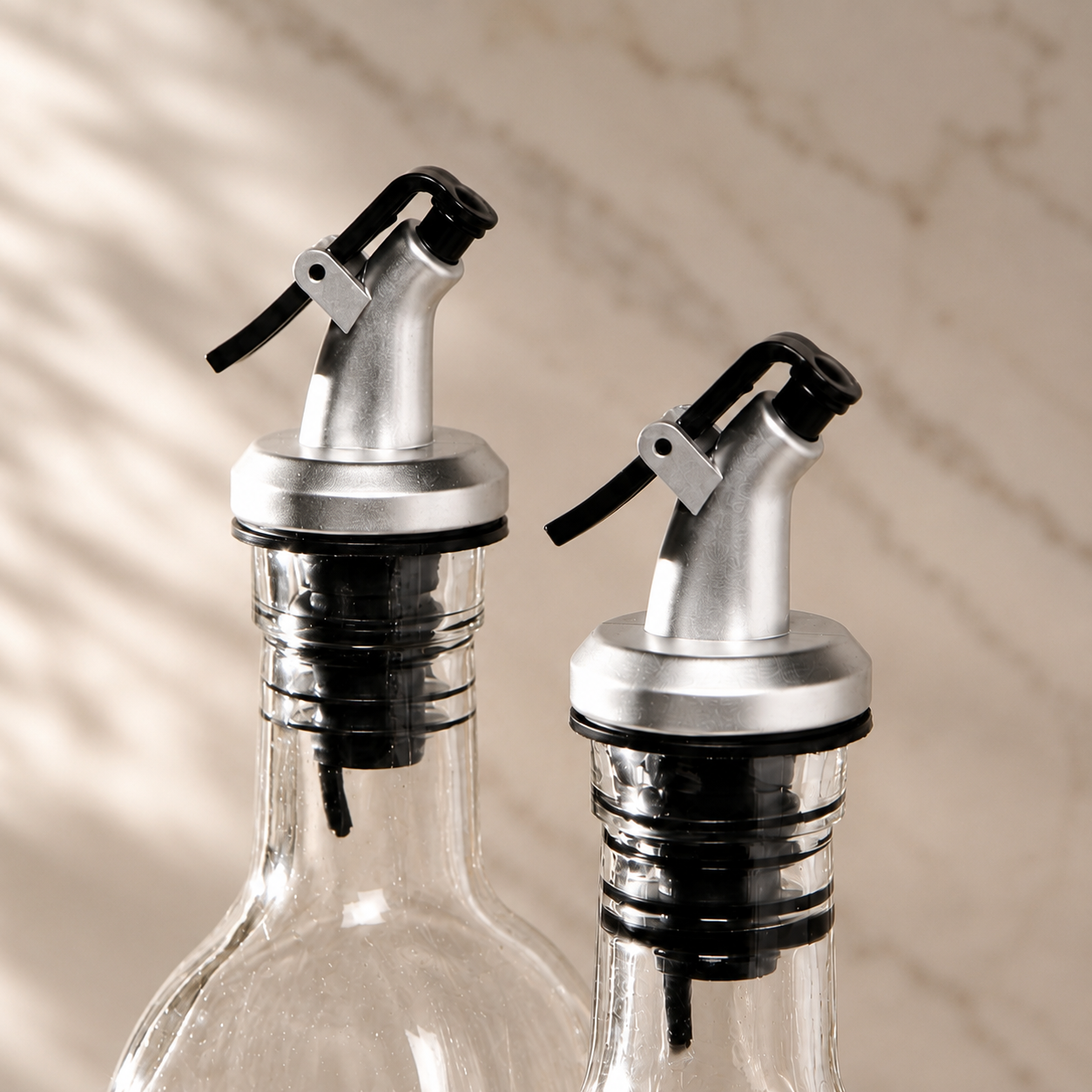 Oil and Vinegar Dispenser Bottles - 500ml Pack of 4