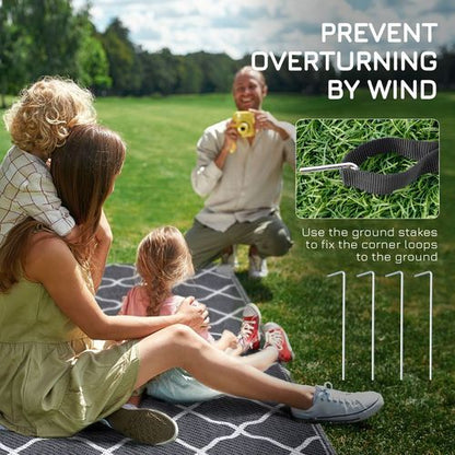 Reversible Outdoor Rug in Grey